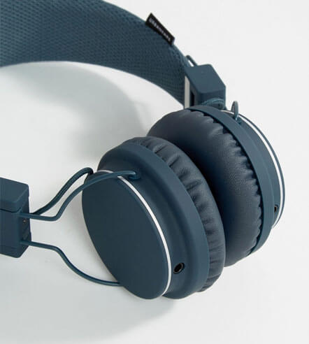 Headphone